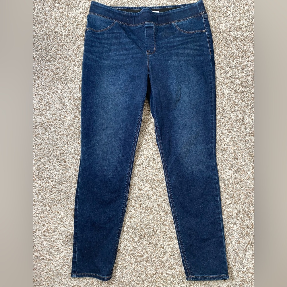 Old Navy Rockstar Skinny jeans size 14